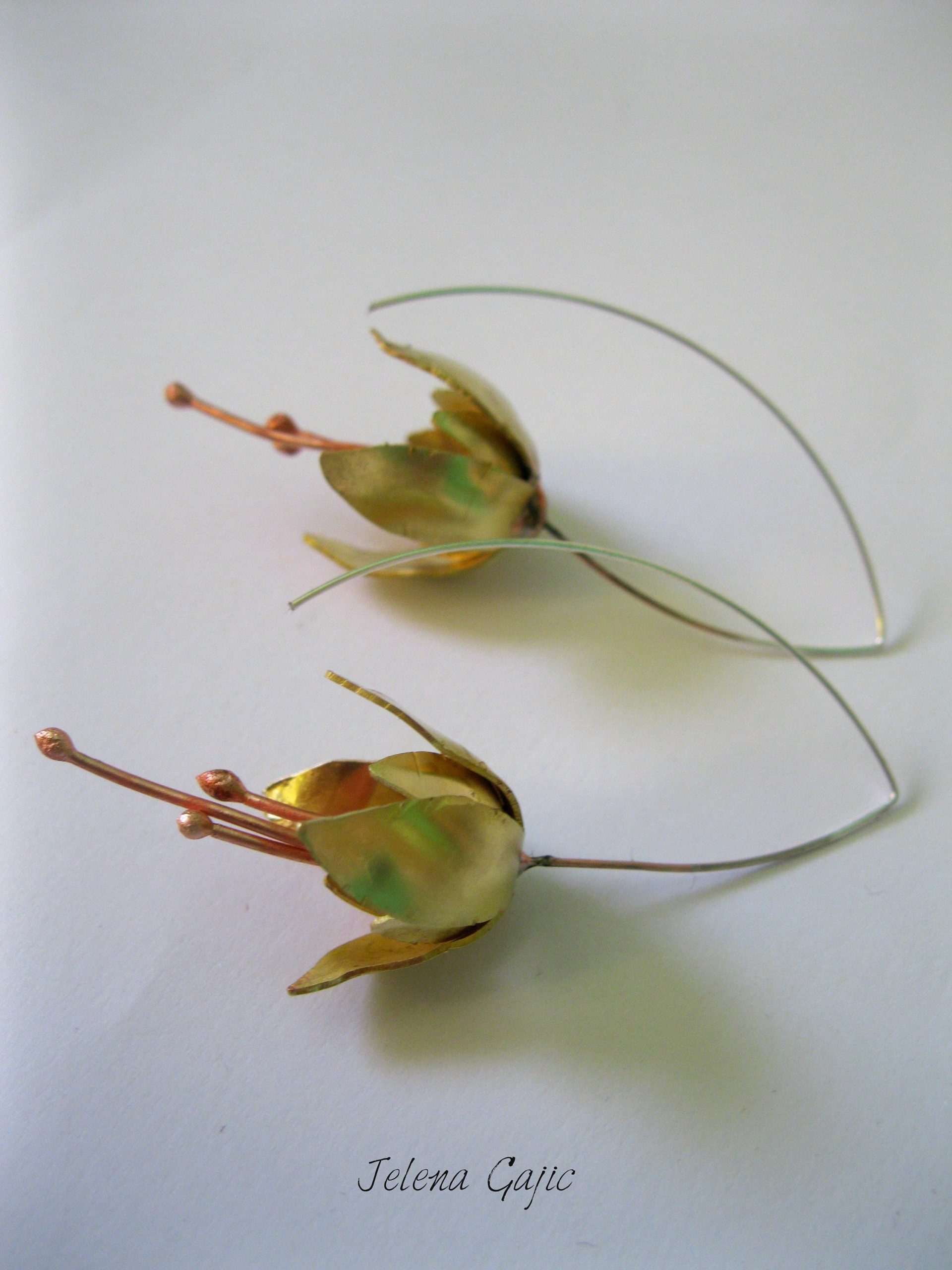 Flower Earrings / Brass Jewelry / Hoop Earrings / Dangle Earrings / Drop Earrings