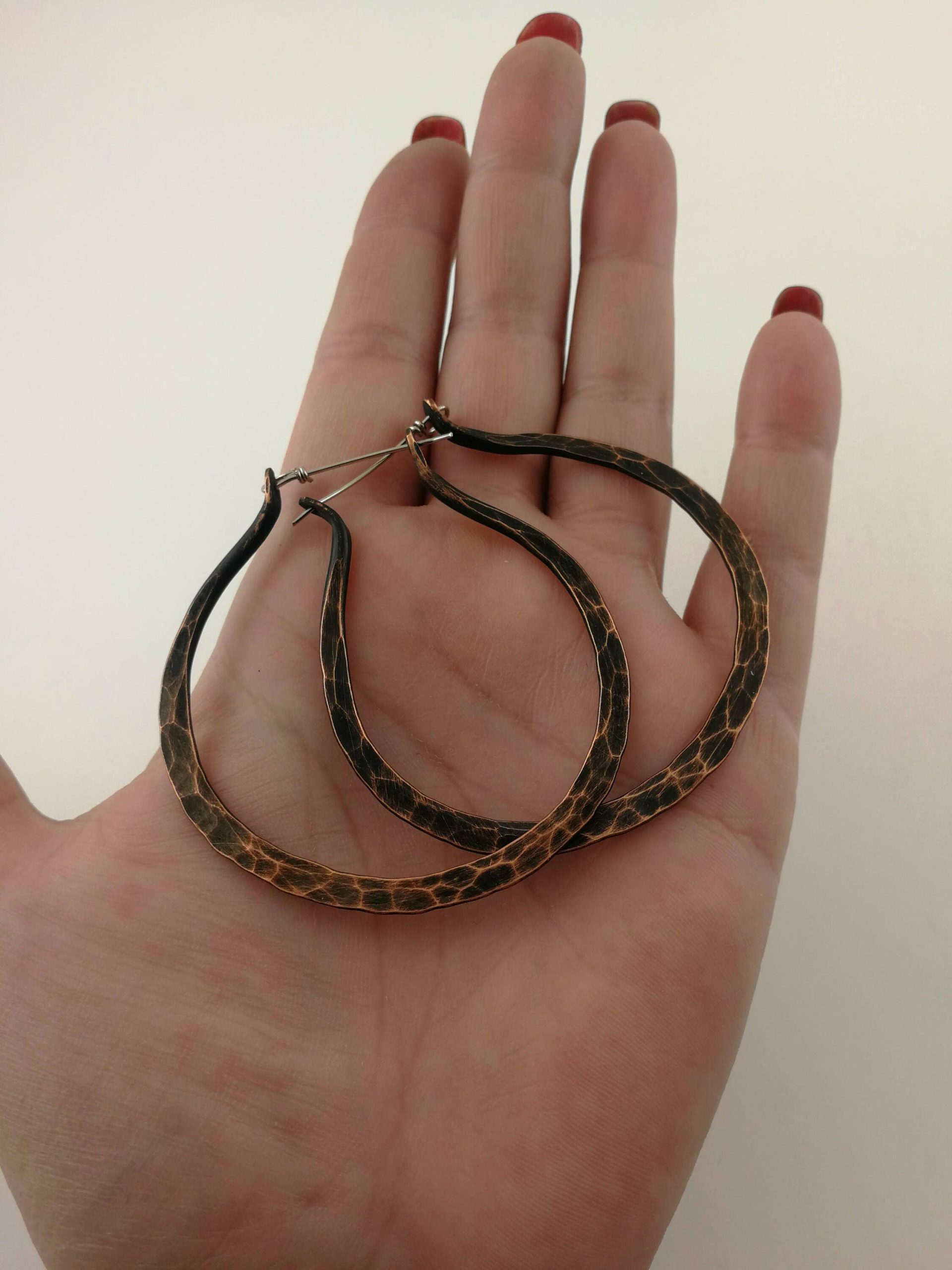 Copper Hoops Earrings / Rustic Hoop  Earrings / Hammered Copper Earrings / Hammered Hoops / Everyday Hoops