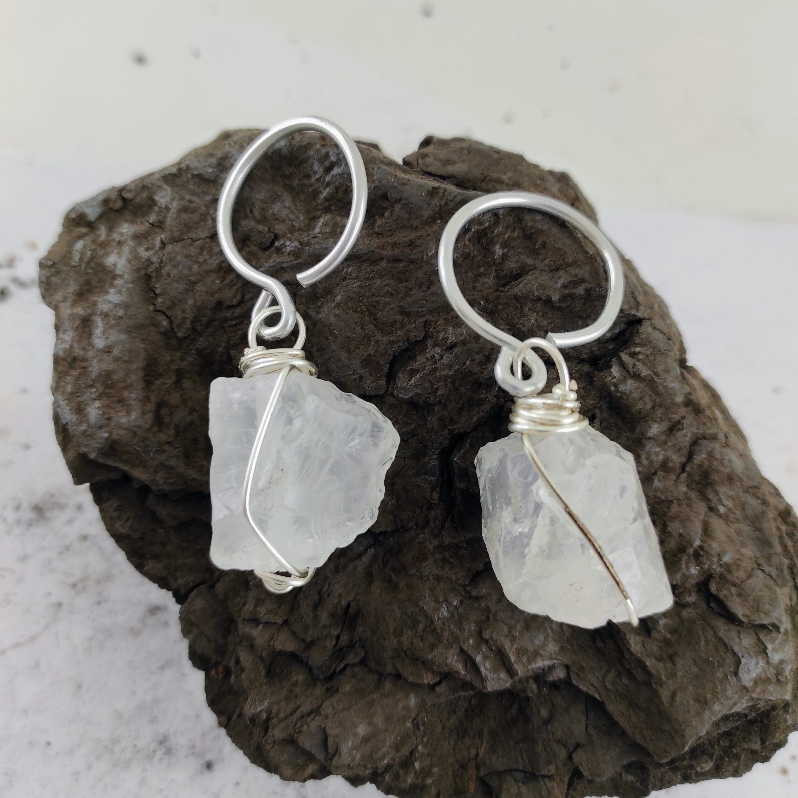 10 gauge Ear Weights  Raw  Stone Tunnel Hangers Stretched Lobes