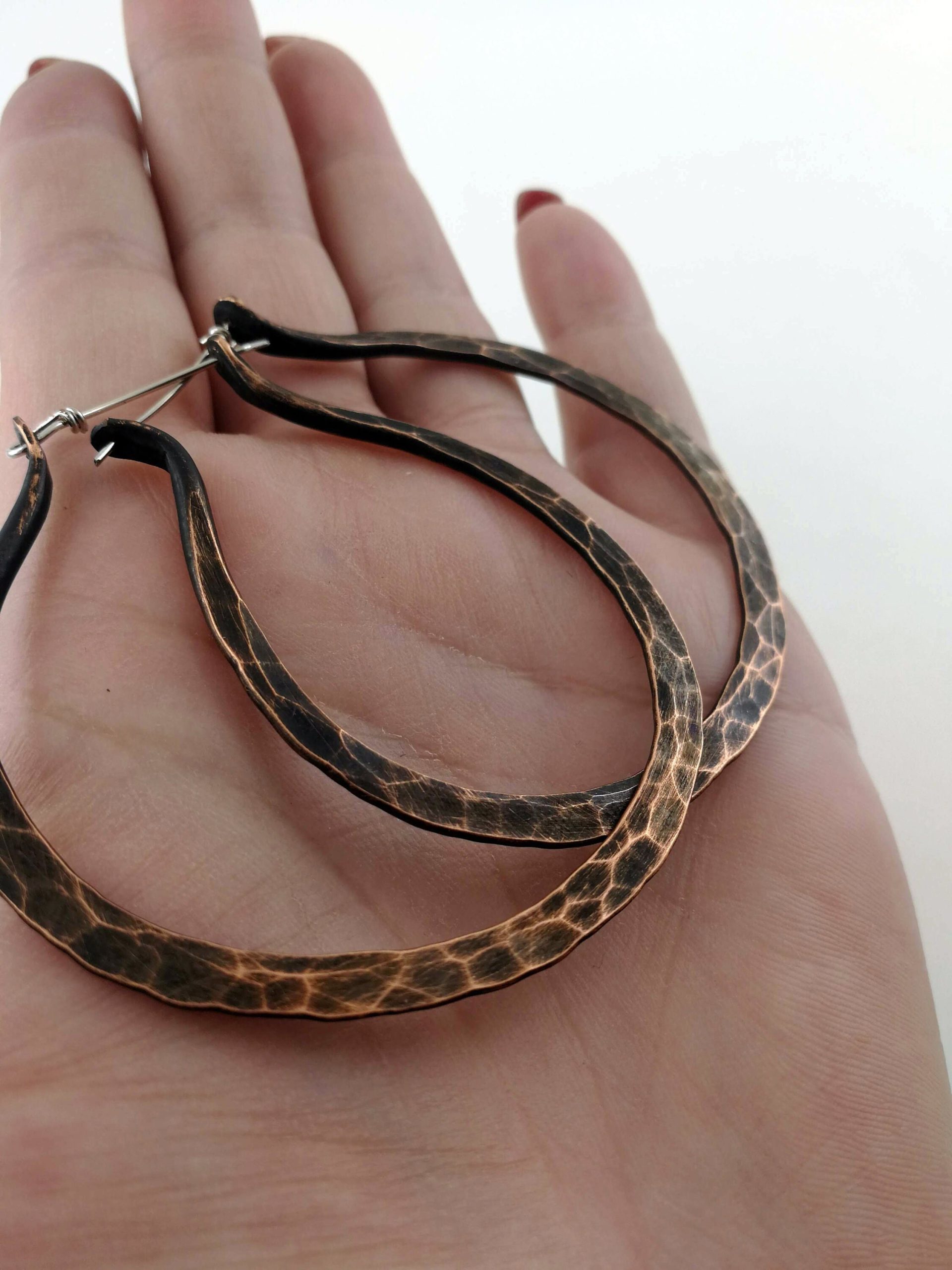 Copper Hoops Earrings / Rustic Hoop  Earrings / Hammered Copper Earrings / Hammered Hoops / Everyday Hoops