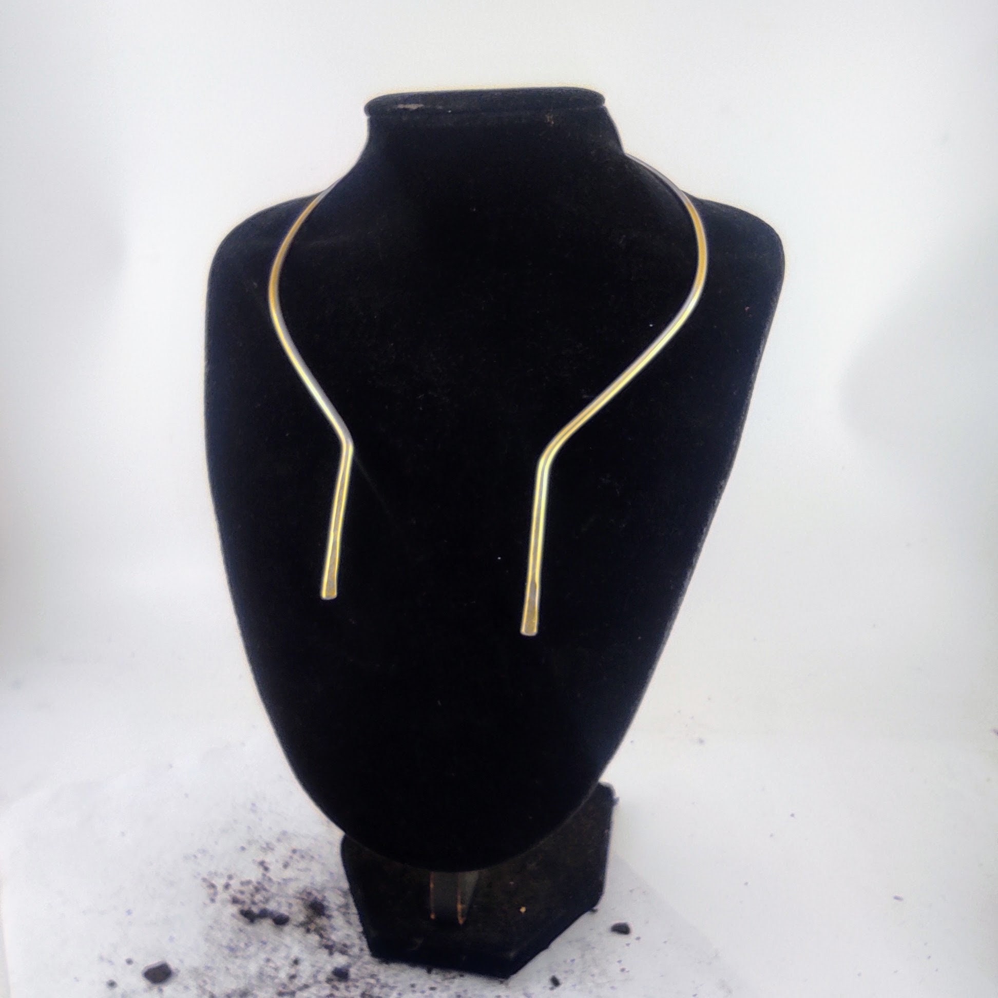 Collar Necklace / Brass Open Necklace / Minimalist Necklace / Gold colour Necklace / Simple Necklace / Cuff Necklace