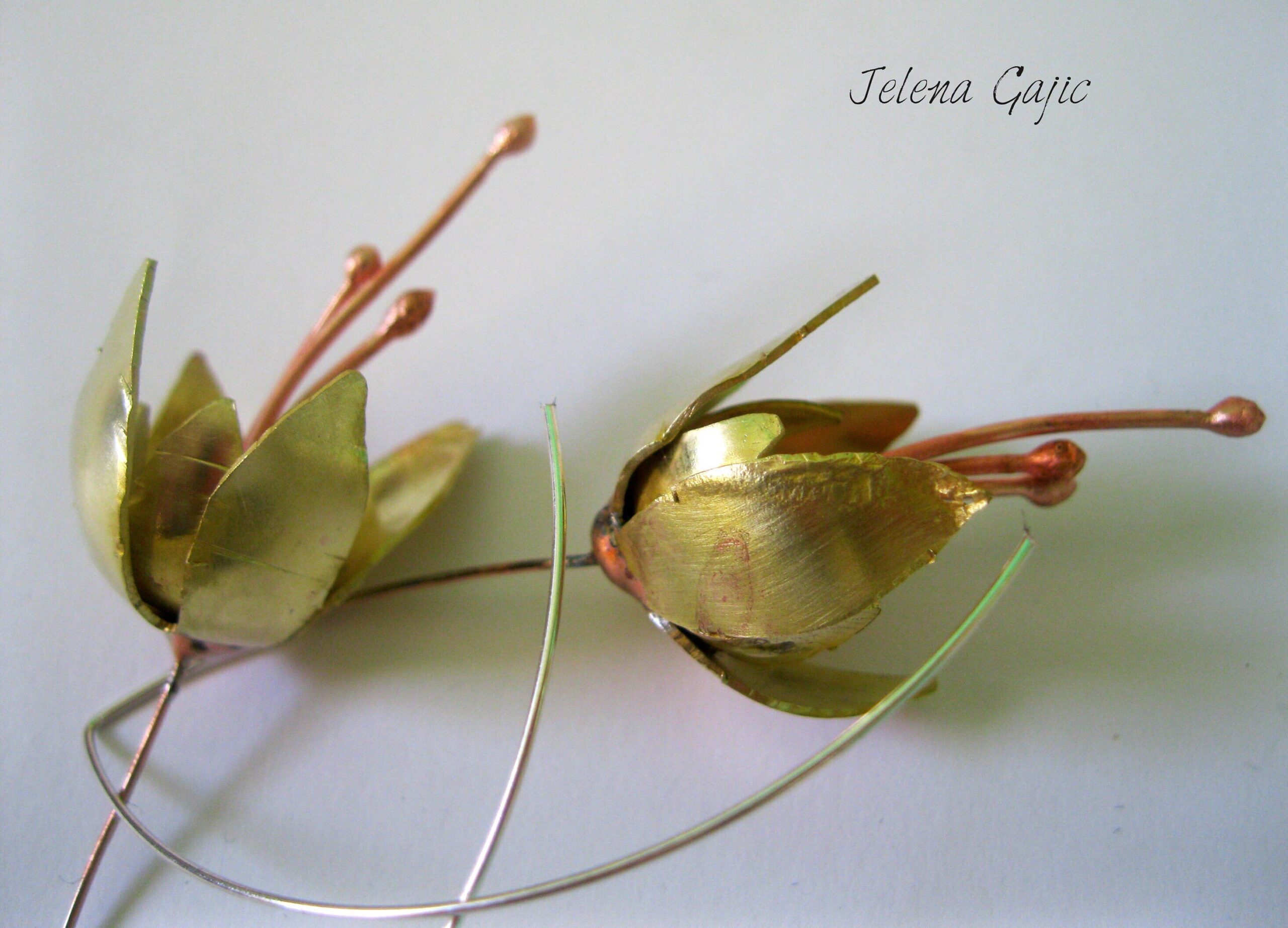 Flower Earrings / Brass Jewelry / Hoop Earrings / Dangle Earrings / Drop Earrings
